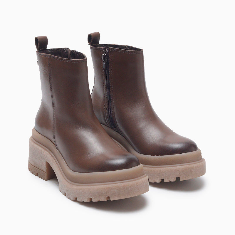 BOTAS HUSH PUPPIES MARRÓN BAILY