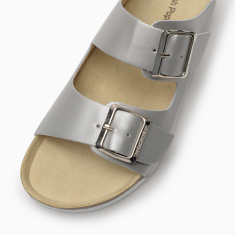 SANDALIAS HUSH PUPPIES PLATEADO CLASS II