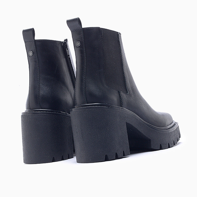 BOTAS HUSH PUPPIES NEGRO HILLS
